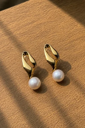 گوشواره کیانا b12